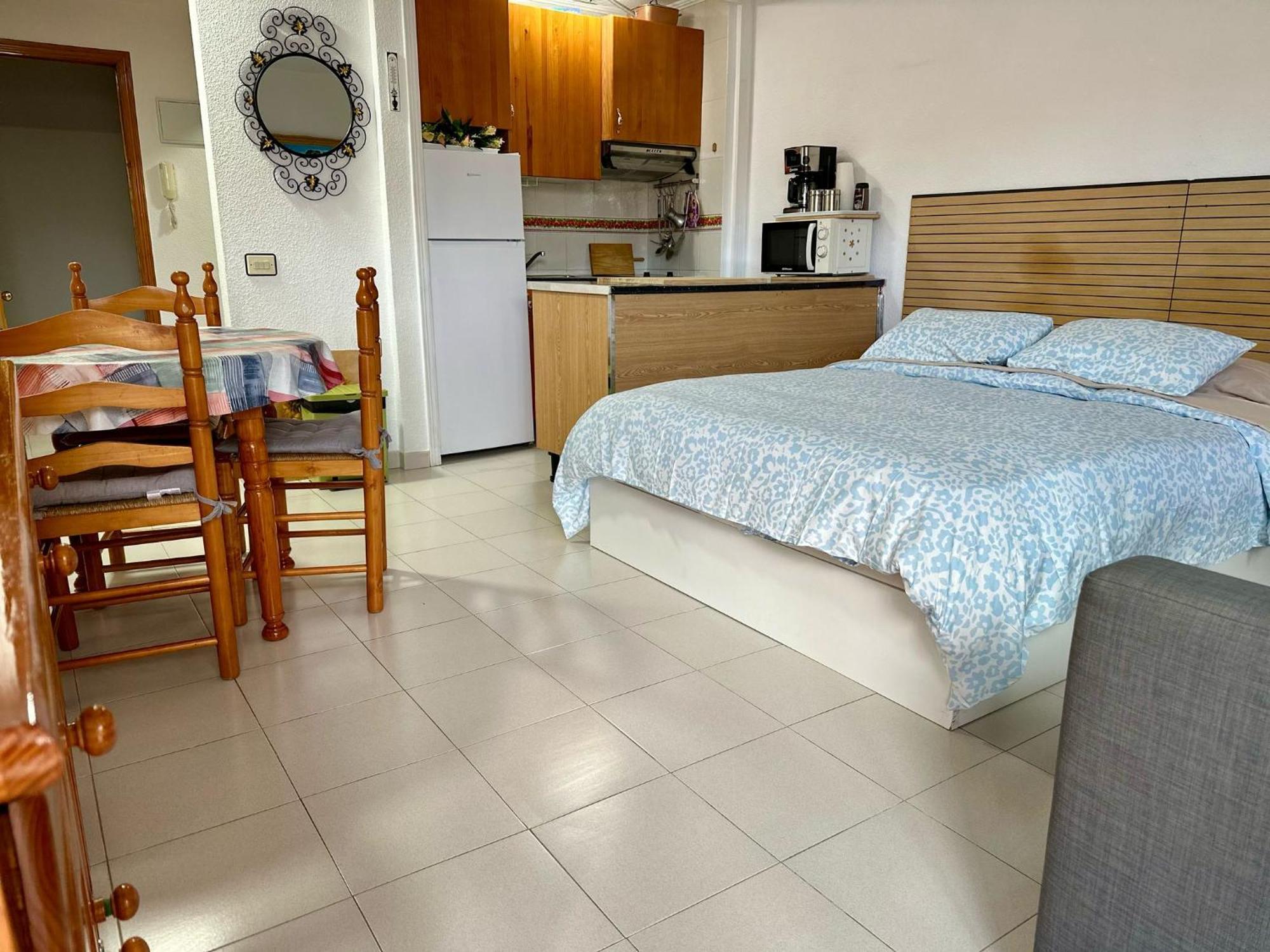 Studio Apartment Santana Habaneras - 05 At Beach With Garage, Pool And Lift 또레비에하 외부 사진